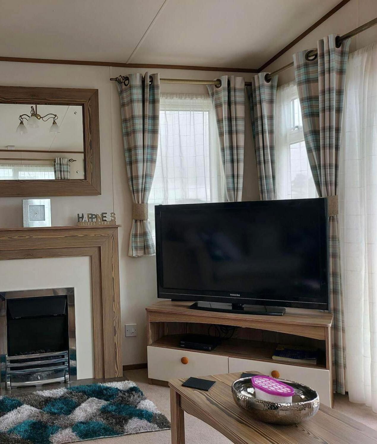 Apartment 149 Unity 6 Berth Passes Optional No Pets Brean