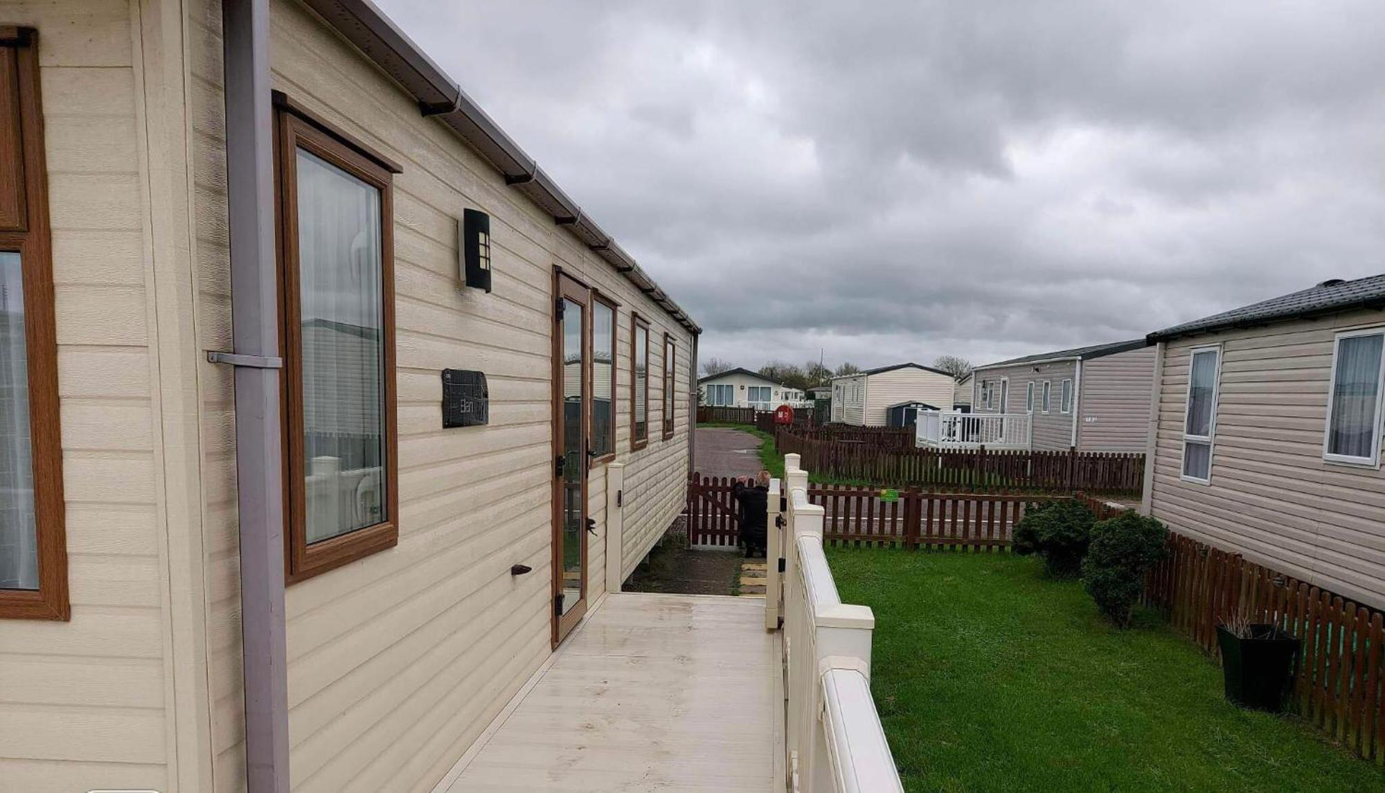 Apartment 149 Unity 6 Berth Passes Optional No Pets *
